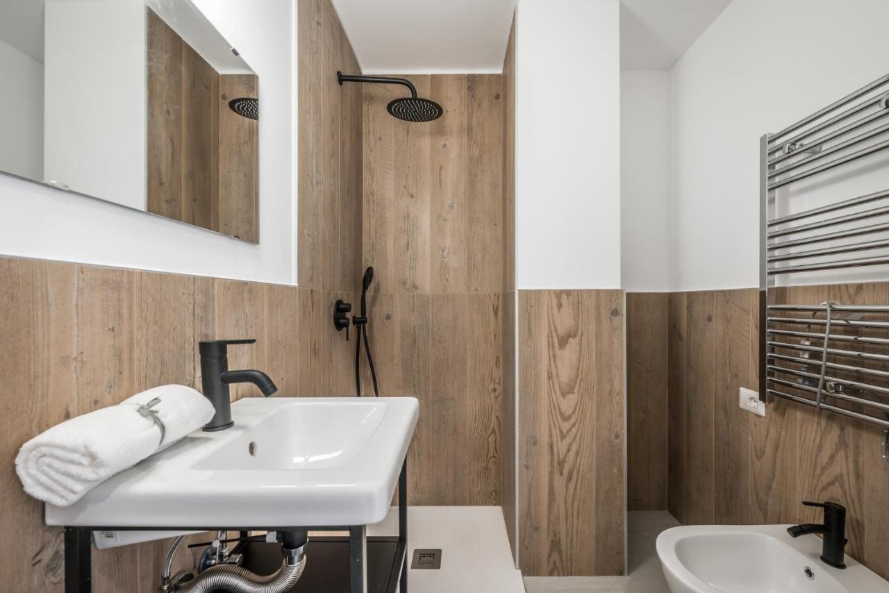 Jj6 Loreto-Duomo - Esclusive - Chic - Luxury Милан Экстерьер фото